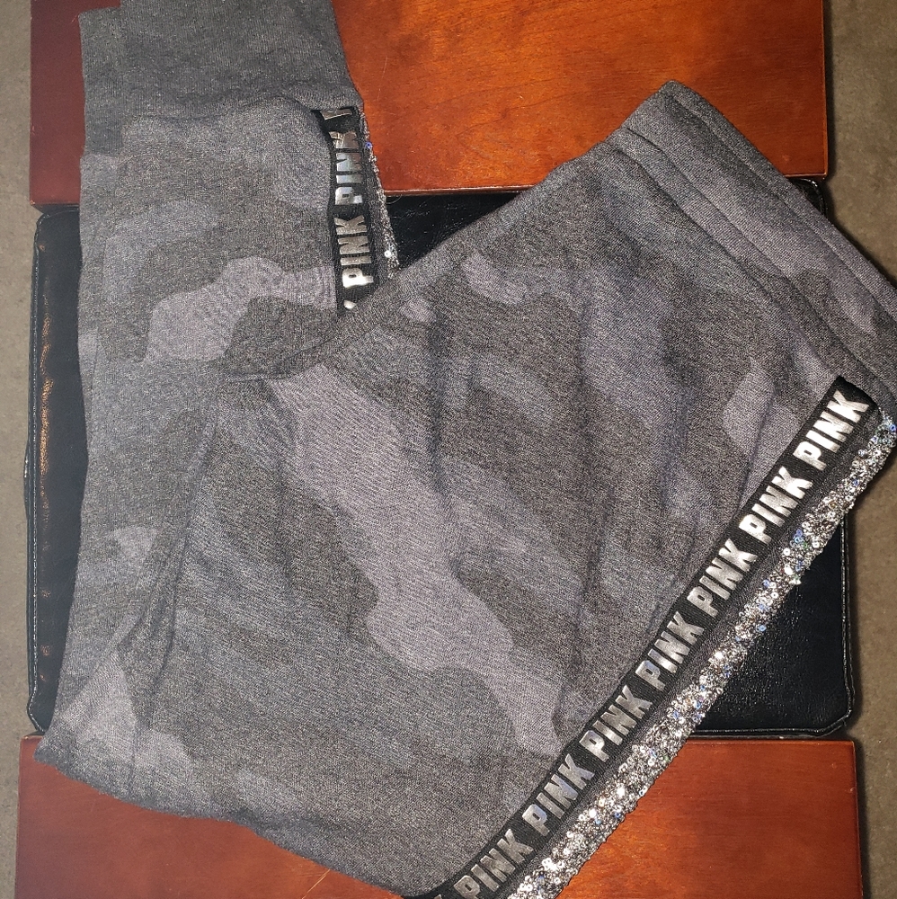 VS PINK joggers
